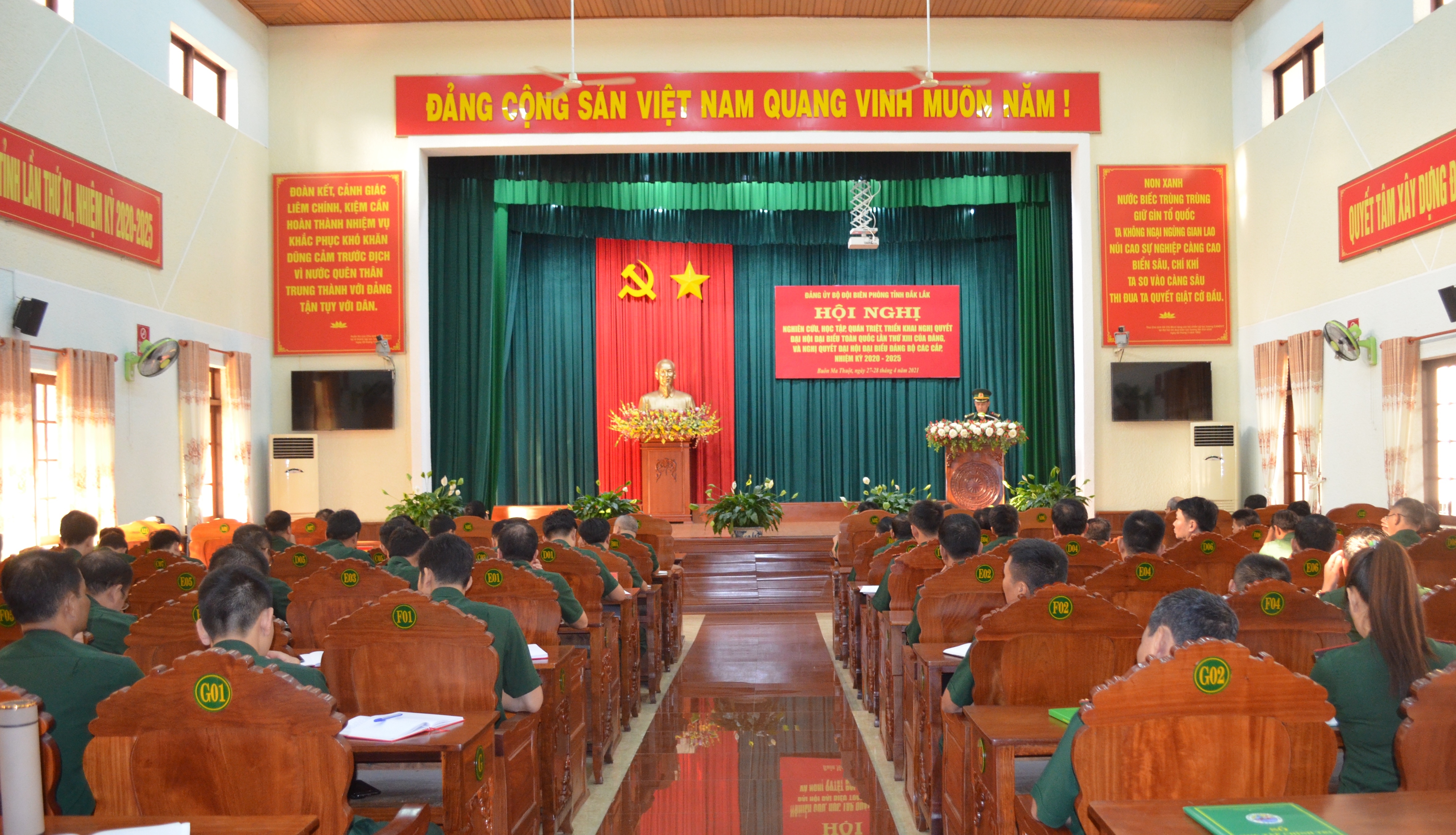 Quán triệt và triển khai thực hiện Nghị quyết Đại hội Đảng bộ các cấp nhiệm kỳ 2020-2025